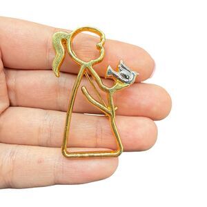 Vintage Jewelry Girl Holding Dove Brooch Peace brooch religious jewelry